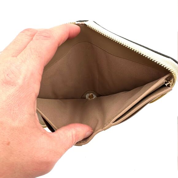 Coach Medium Id Zip Wallet in Lizard-embossed Black & White Leather CS591 - Picture 6 of 7